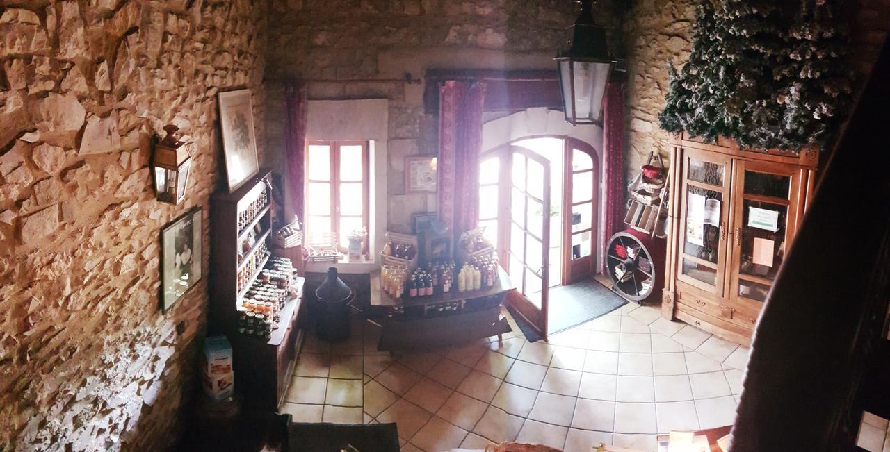 马斯维特斯里维斯住宿加早餐旅馆 Châteauneuf-de-Gadagne 外观 照片